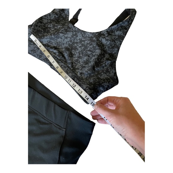 Lole Lot (trouser & sports bra) - Picture 2 of 12